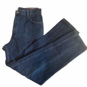 Levi’s relaxed fit tapered leg jeans size 14M